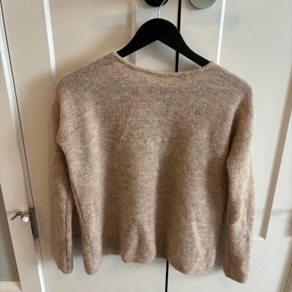 Sezane Gaspard Cardigan - Picture 2 of 4